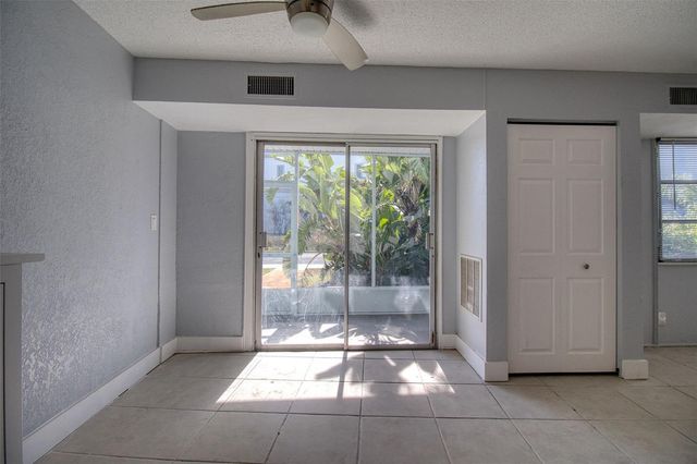 3315 58TH AVENUE S 112, St Petersburg, FL 33712