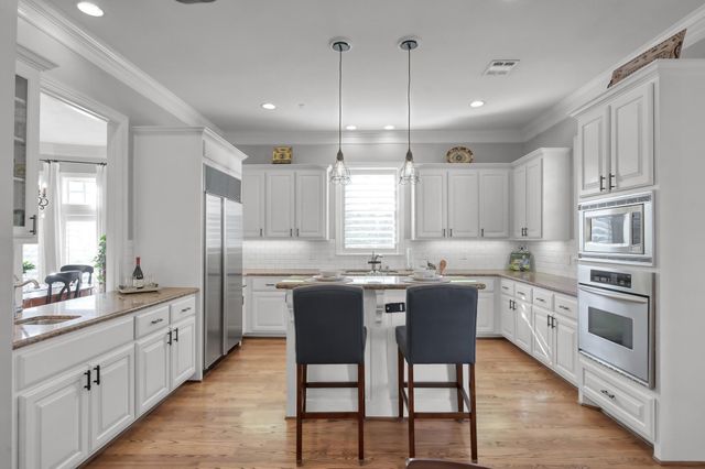 82 History Row, The Woodlands, TX 77380