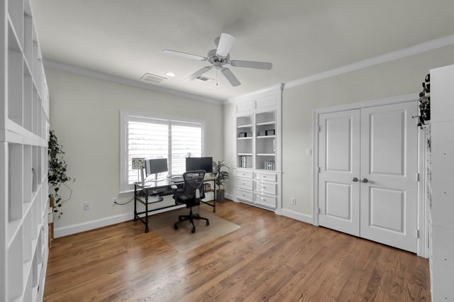 82 History Row, The Woodlands, TX 77380