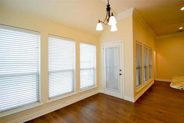 1303 Preston Trail Court, Granbury, TX 76048