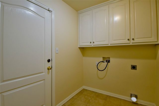 1303 Preston Trail Court, Granbury, TX 76048