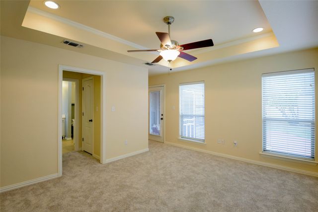 1303 Preston Trail Court, Granbury, TX 76048