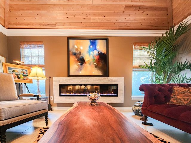 2815 Saint Barts Square, Vero Beach, FL 32967