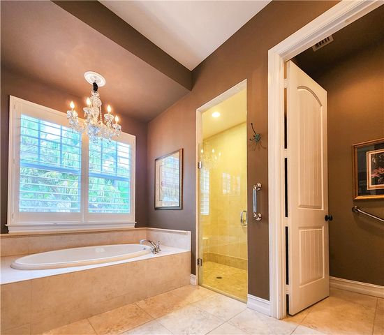 2815 Saint Barts Square, Vero Beach, FL 32967