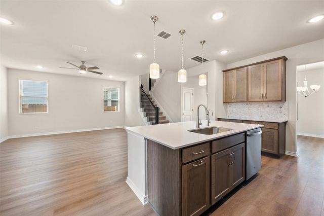 421 Carr DR, Liberty Hill, TX 78642