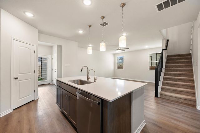 421 Carr DR, Liberty Hill, TX 78642