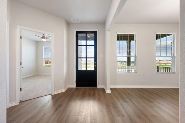 421 Carr DR, Liberty Hill, TX 78642
