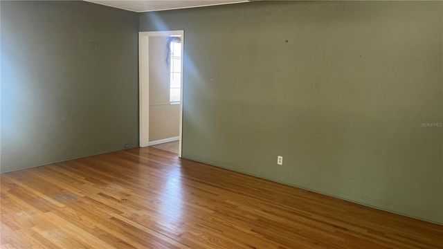 5219 DR MARTIN LUTHER KING JR STREET N, St Petersburg, FL 33703
