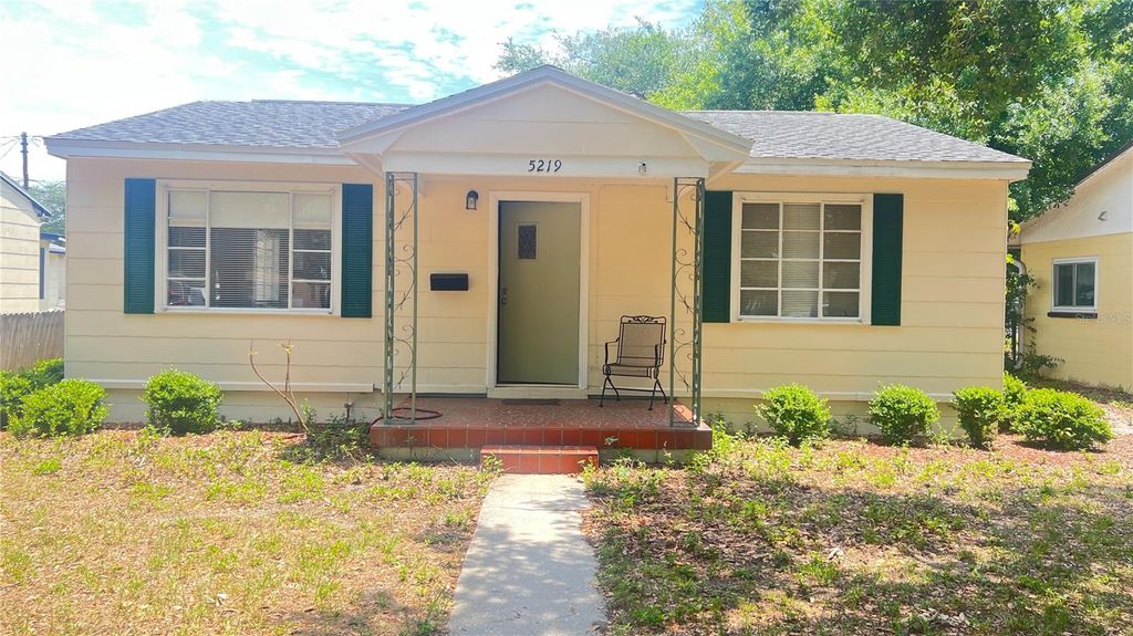 5219 DR MARTIN LUTHER KING JR STREET N, St Petersburg, FL 33703
