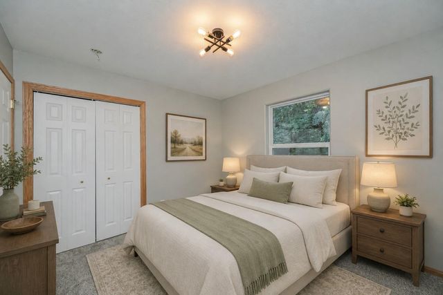 1008 Southern Woods Place SW, Rochester, MN 55902