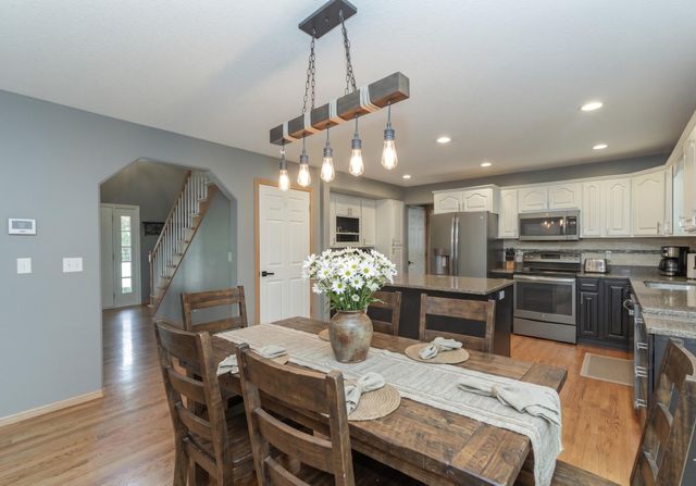 1008 Southern Woods Place SW, Rochester, MN 55902