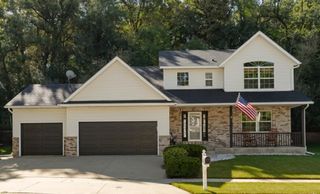 1008 Southern Woods Place SW, Rochester, MN 55902