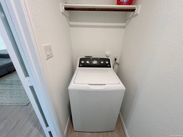 7926 Nessie Trail, San Antonio, TX 78227