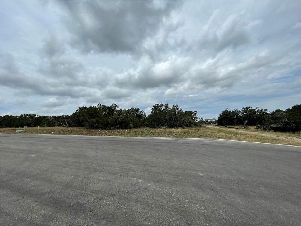 6516 Madrone Tree LN, Austin, TX 78738