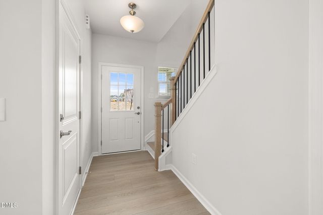 621 Branthurst Drive, Fuquay Varina, NC 27526