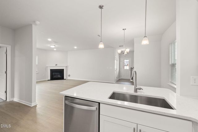 621 Branthurst Drive, Fuquay Varina, NC 27526