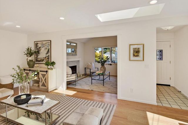 301 Engle Road, San Mateo, CA 94402