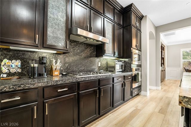 27 Contrada Fiore Drive, Henderson, NV 89011