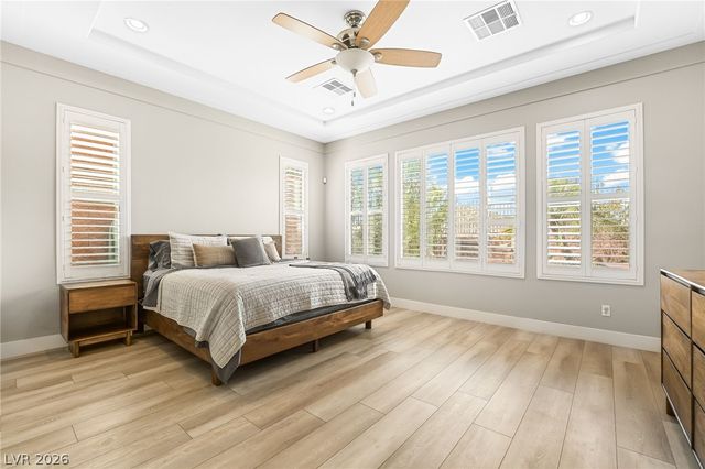 27 Contrada Fiore Drive, Henderson, NV 89011