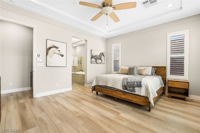 27 Contrada Fiore Drive, Henderson, NV 89011