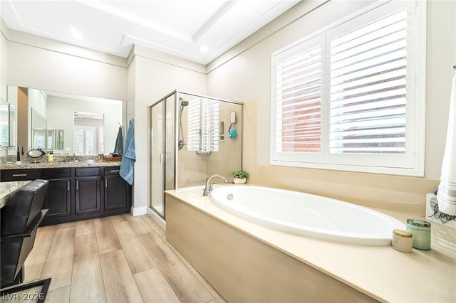 27 Contrada Fiore Drive, Henderson, NV 89011