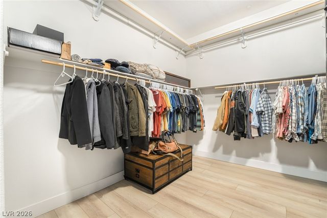 27 Contrada Fiore Drive, Henderson, NV 89011