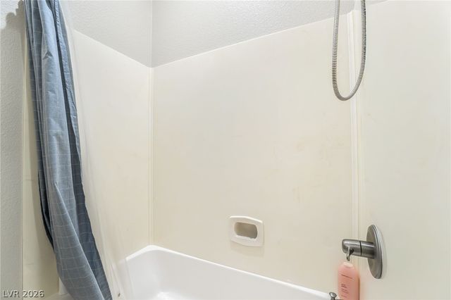 27 Contrada Fiore Drive, Henderson, NV 89011