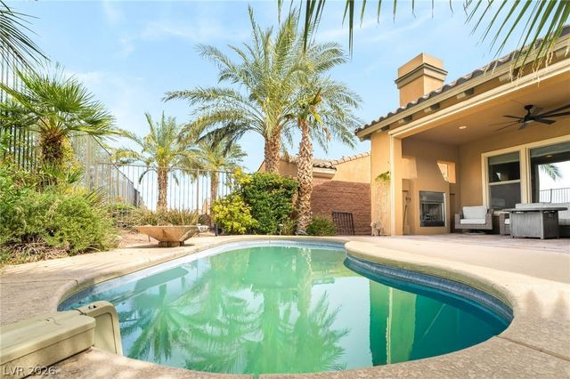 27 Contrada Fiore Drive, Henderson, NV 89011