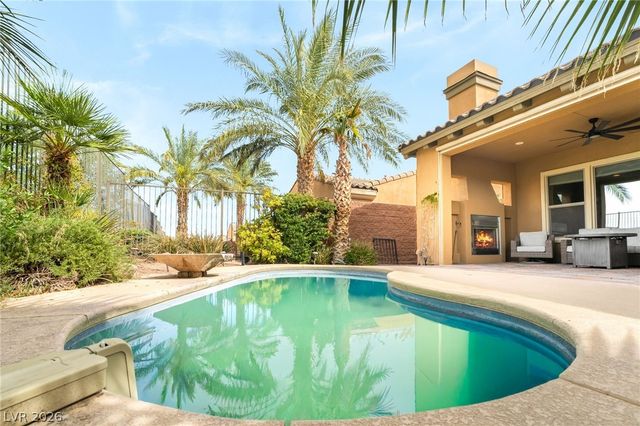 27 Contrada Fiore Drive, Henderson, NV 89011