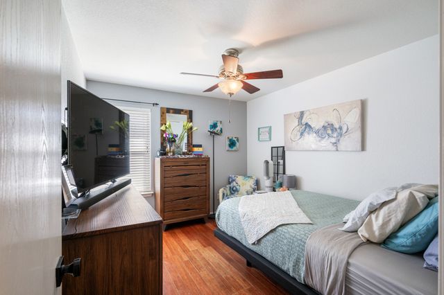 735 Rachel Street, Grand Prairie, TX 75052