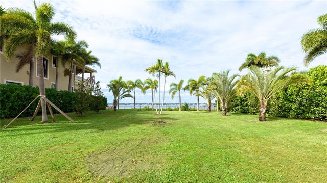 4223 HAWK ISLAND DRIVE, Bradenton, FL 34208