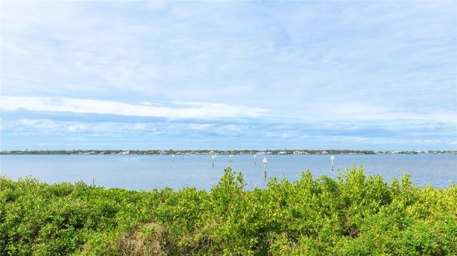 4223 HAWK ISLAND DRIVE, Bradenton, FL 34208