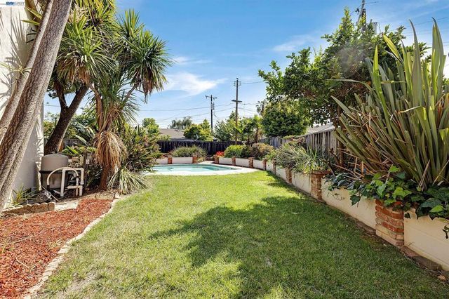 35924 Nicolet Court, Fremont, CA 94536