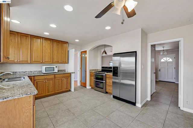 35924 Nicolet Court, Fremont, CA 94536
