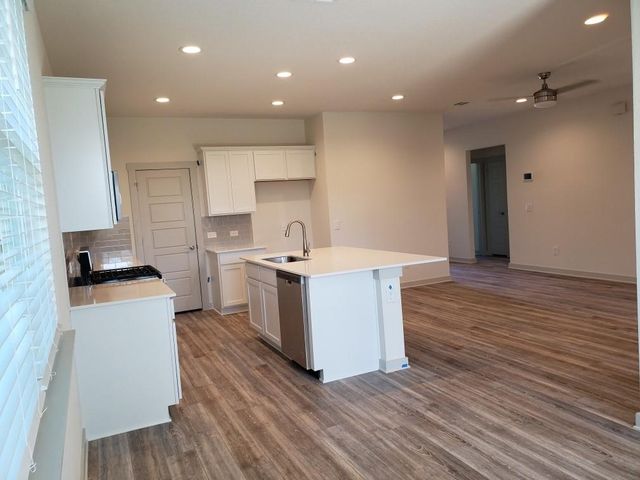 205 Tequilana PASS, Leander, TX 78641