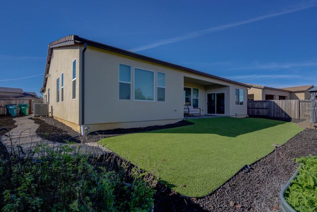 20026 Pride Mountain Court, Anderson, CA 96007