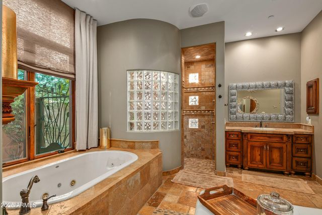 9533 E RISING SUN Drive, Scottsdale, AZ 85262