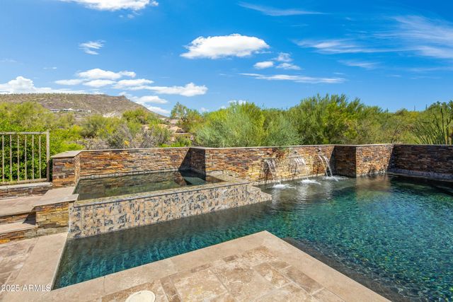 9533 E RISING SUN Drive, Scottsdale, AZ 85262