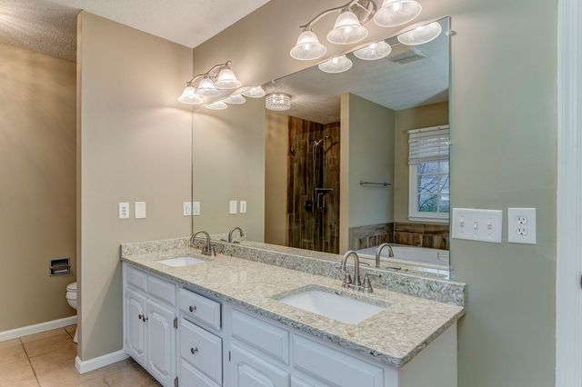2002 Kingsridge Drive, Dalton, GA 30720