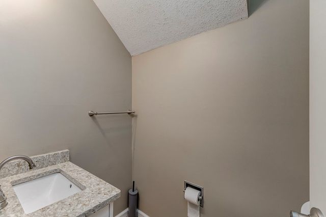 2002 Kingsridge Drive, Dalton, GA 30720
