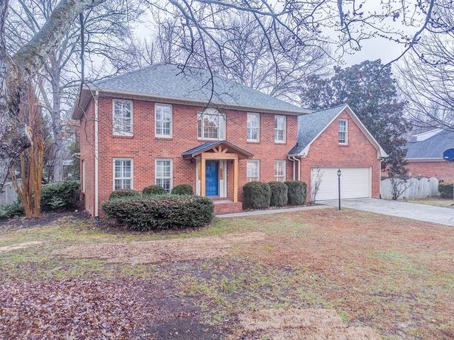 2002 Kingsridge Drive, Dalton, GA 30720
