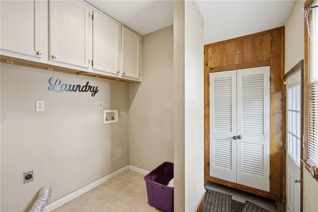 1021 E 23rd Avenue, North Kansas City, MO 64116