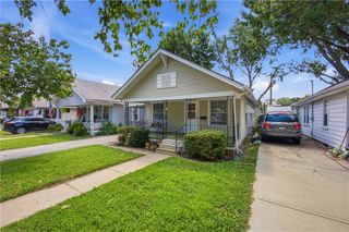 1021 E 23rd Avenue, North Kansas City, MO 64116