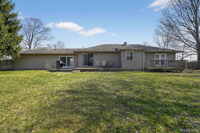 1325 N Linden Road, Flint Charter Township, MI 48532