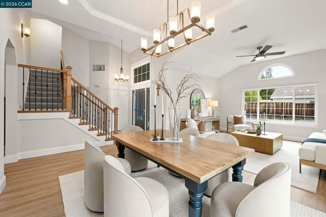 76 Rock Ridge, Danville, CA 94526