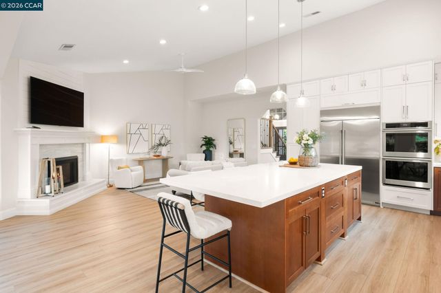 76 Rock Ridge, Danville, CA 94526