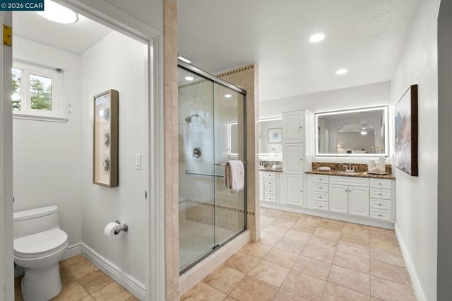 76 Rock Ridge, Danville, CA 94526