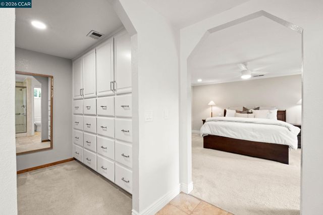 76 Rock Ridge, Danville, CA 94526