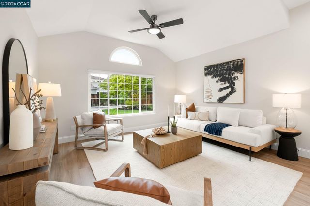 76 Rock Ridge, Danville, CA 94526