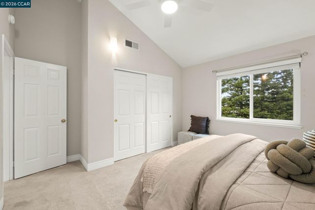 76 Rock Ridge, Danville, CA 94526